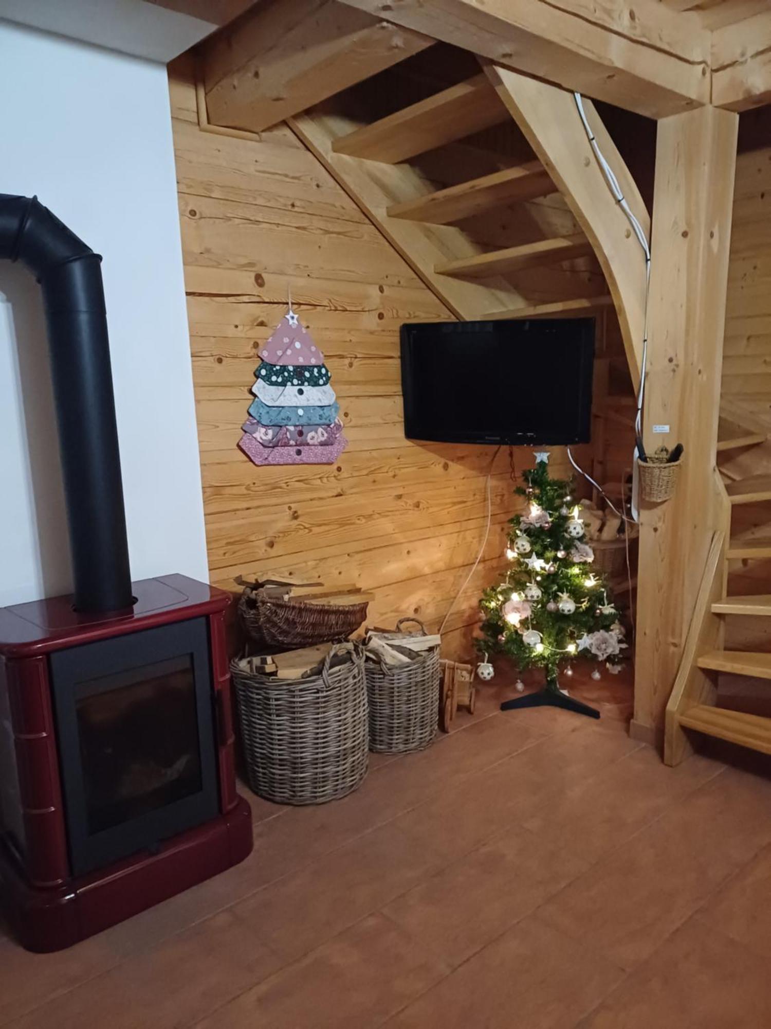 Appartamento Drevenica Zapadne Tatry S Kupacou Kadou A Krbom Žiar Esterno foto