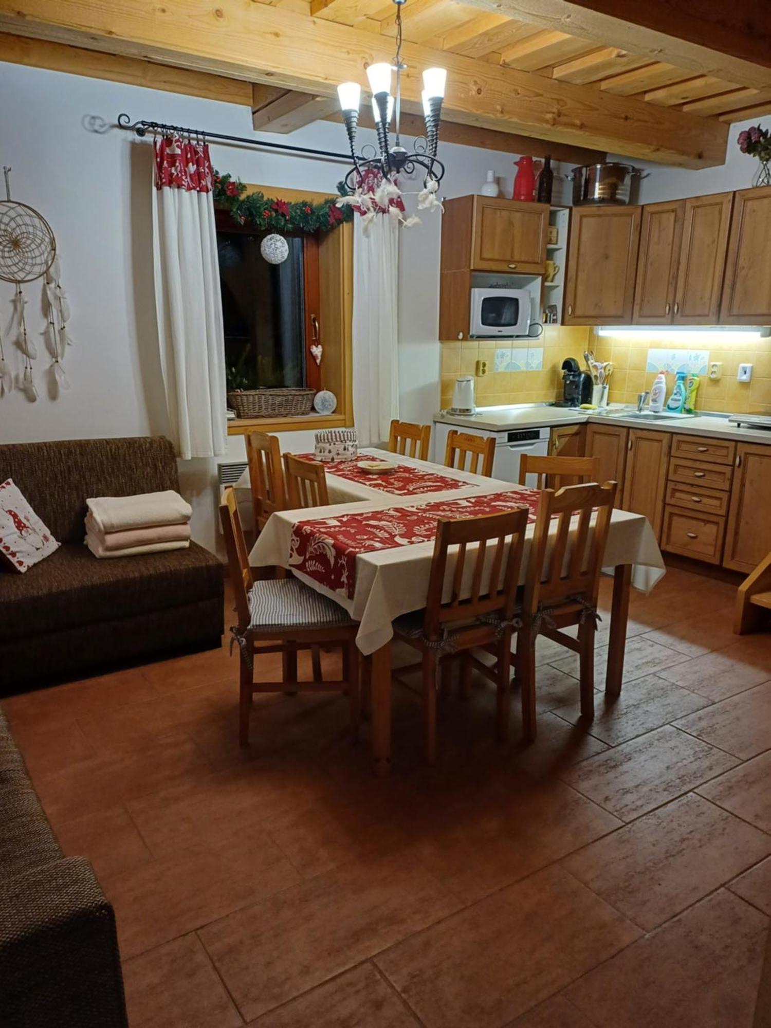 Appartamento Drevenica Zapadne Tatry S Kupacou Kadou A Krbom Žiar Esterno foto